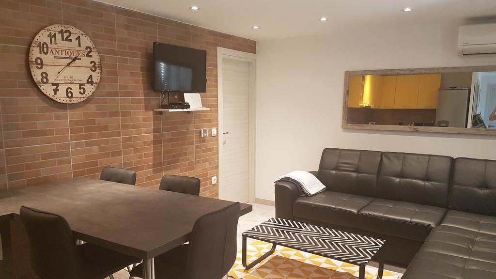 Apartman Sevilya Kostrena Esterno foto