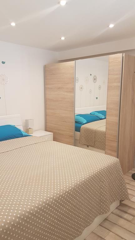 Apartman Sevilya Kostrena Esterno foto