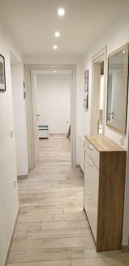 Apartman Sevilya Kostrena Esterno foto